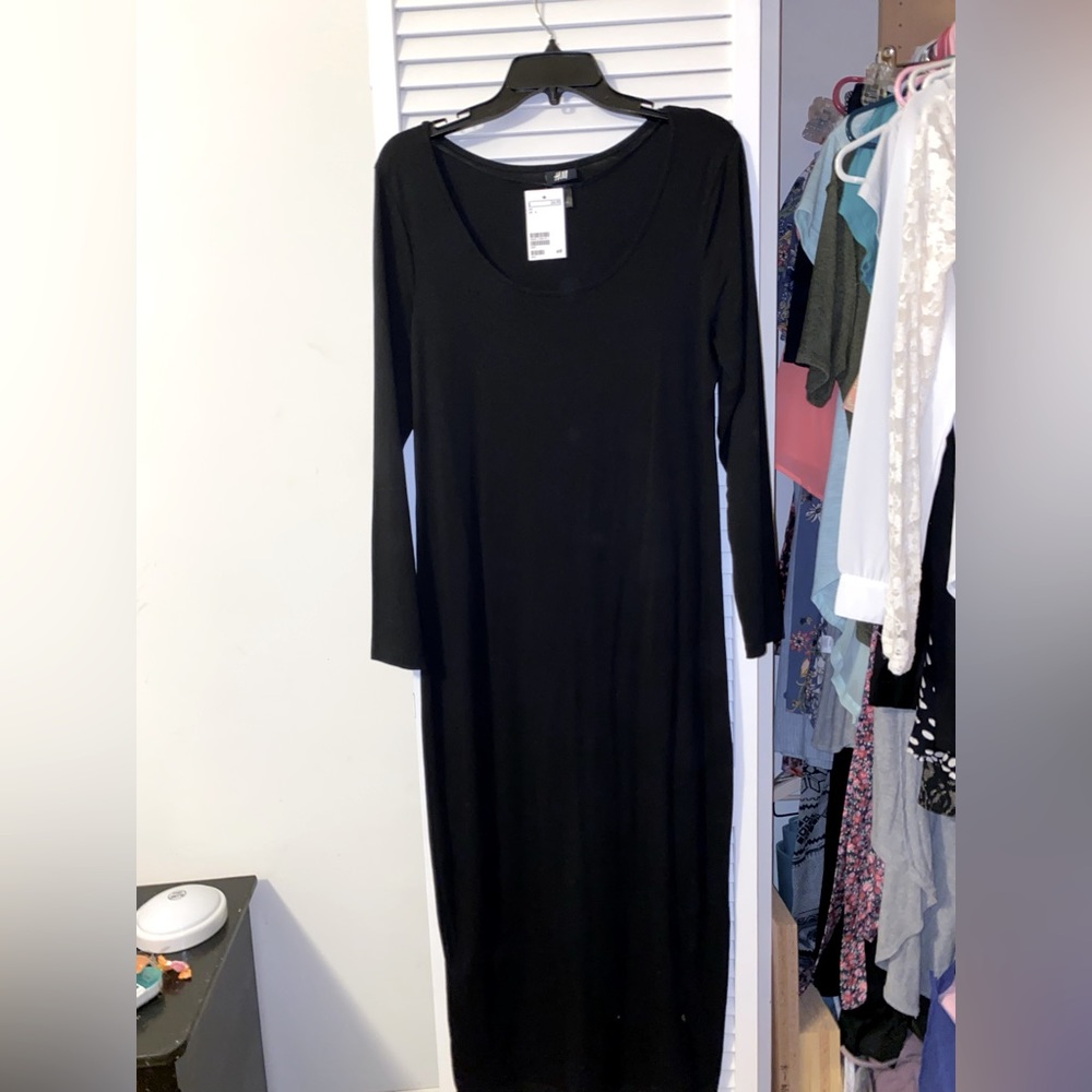Brand new Black long sleeve maxi dress